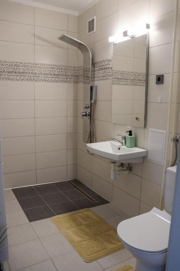 Salgótarján Krisztina Apartman 아파트 외부 사진